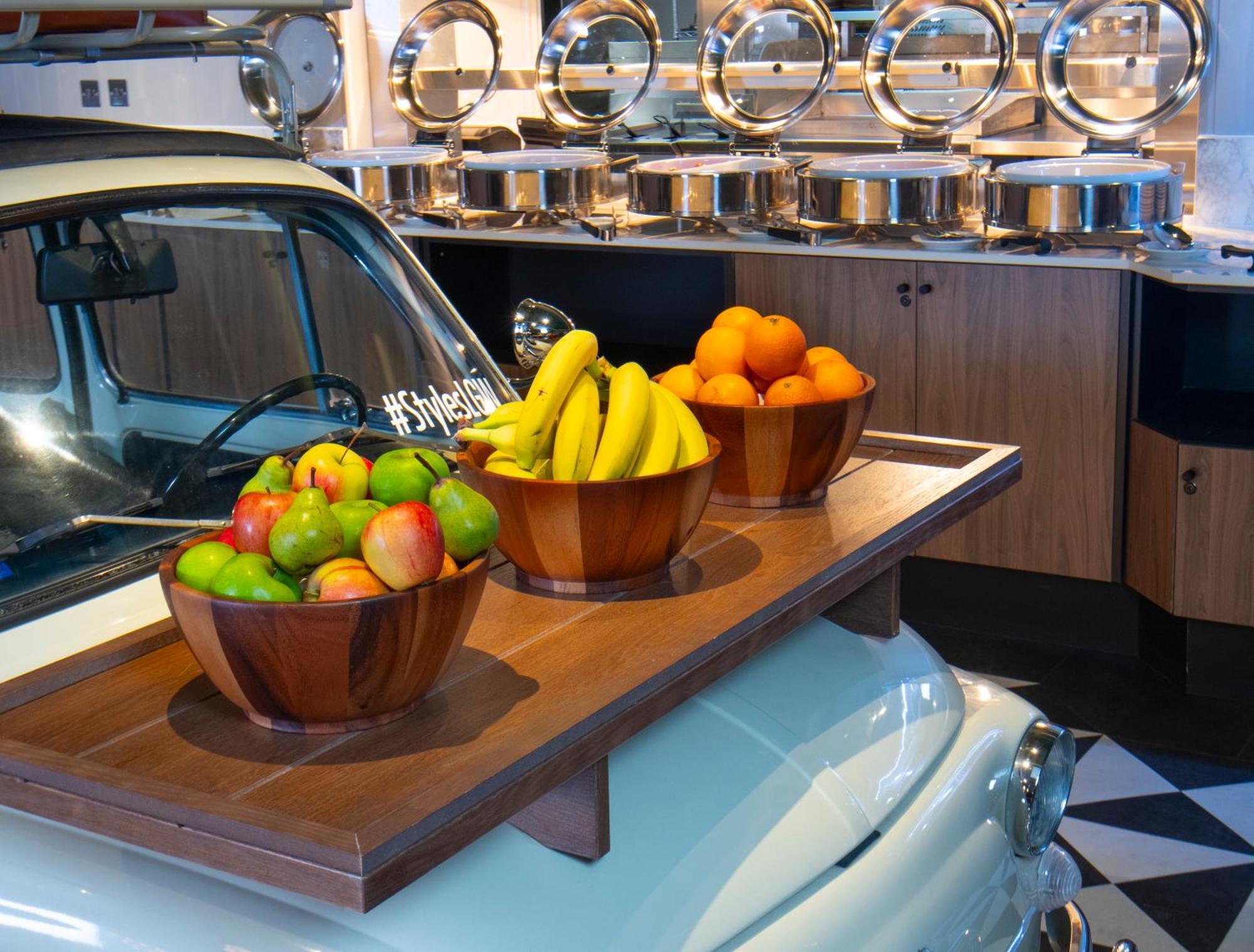 מלון קרואולי Ibis Styles London Gatwick Airport מראה חיצוני תמונה