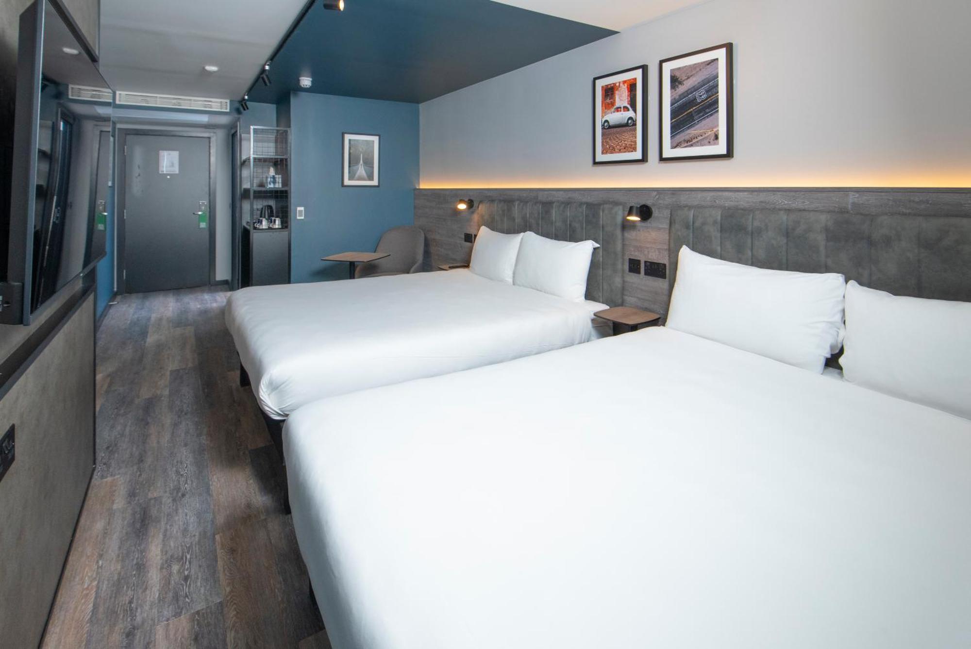 מלון קרואולי Ibis Styles London Gatwick Airport מראה חיצוני תמונה
